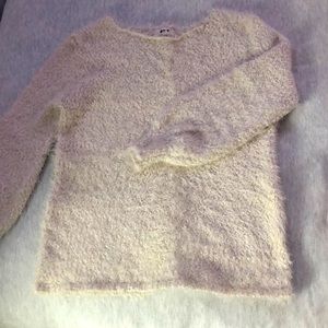 BB Dakota. L, cream, fuzzy sweater.